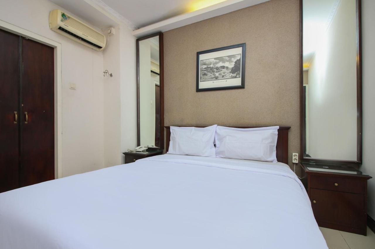 Sky Hotel Buah Batu 1 Бандунг Екстериор снимка